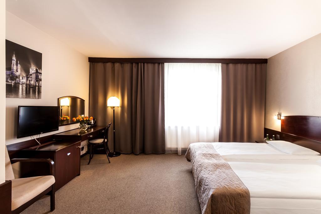 Go Cracow Resort Kraków Eksteriør billede